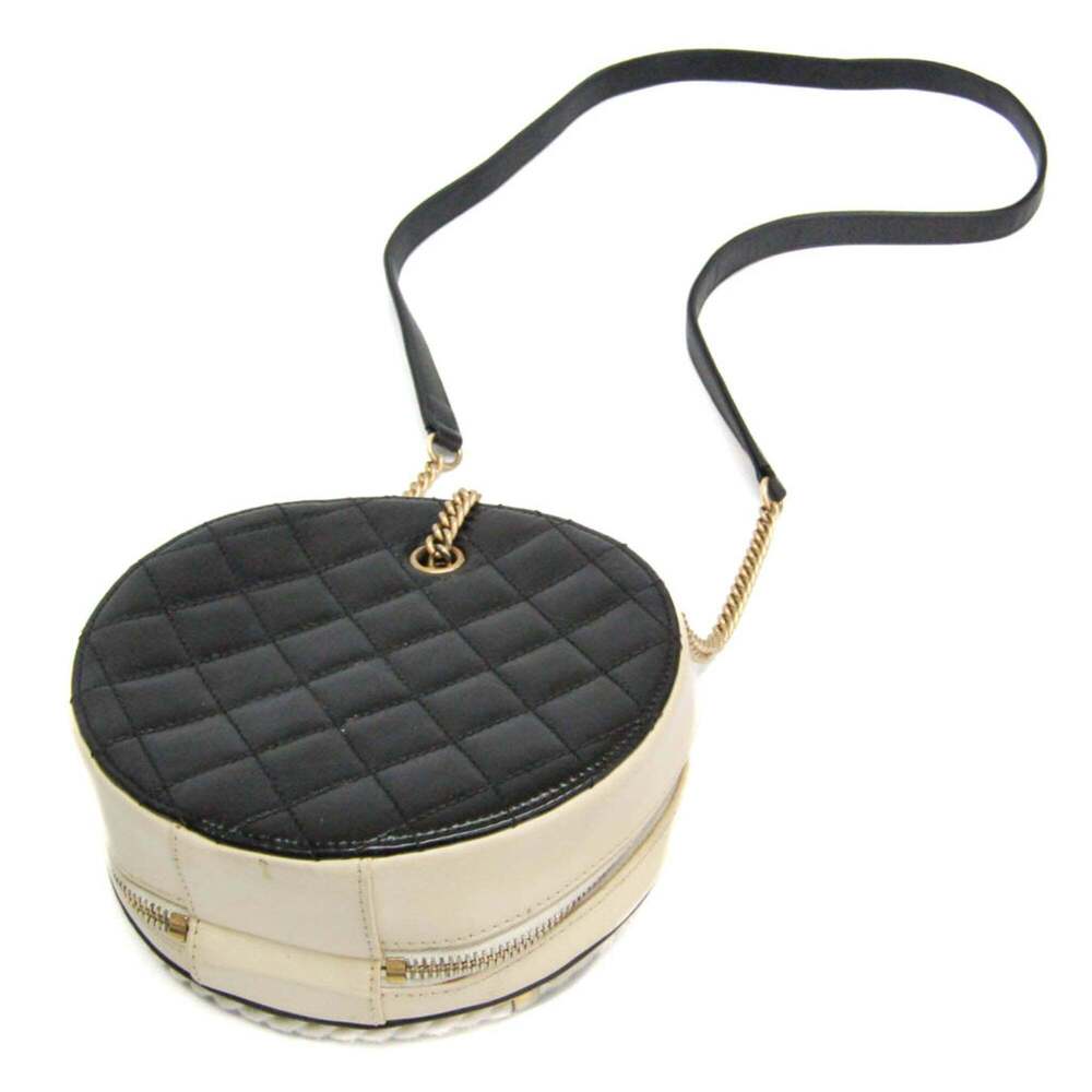 CHANEL Black Leather Logo Shoulder Bag - Picture 3 of 15